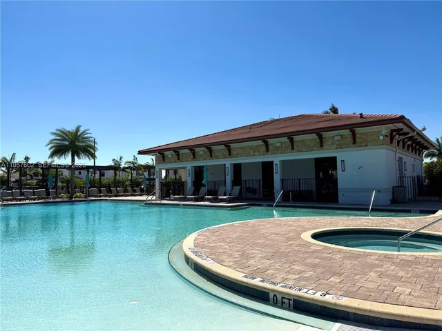 $550,000 | 11032 West 33rd Way, Hialeah, FL 33018