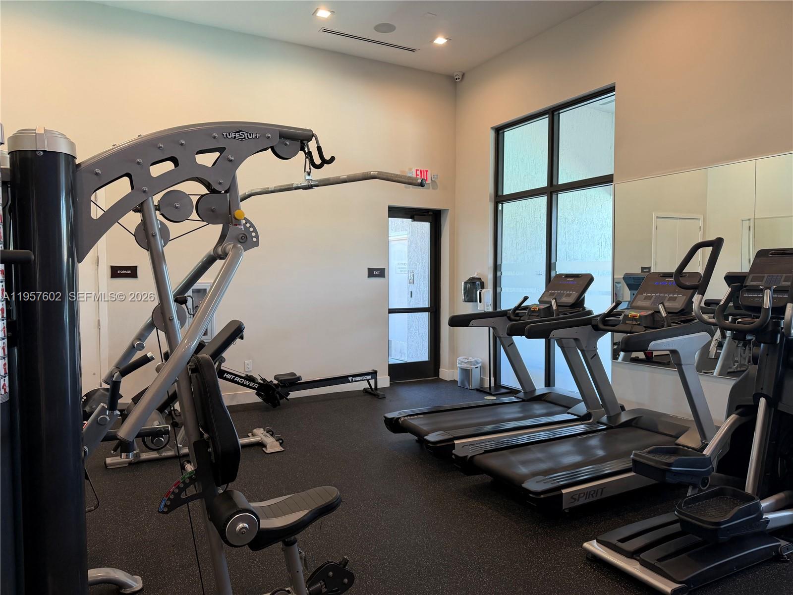 11032 West 33rd Way Hialeah, FL 33018 - Photo 38 of 40