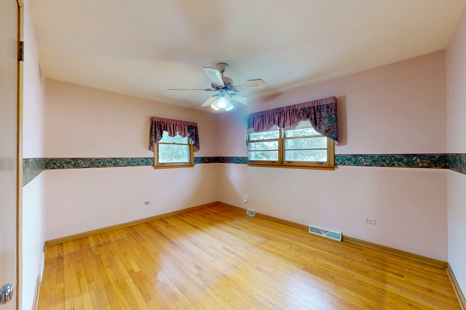 4-n163 5th Avenue Addison, IL 60101 - Photo 12 of 24
