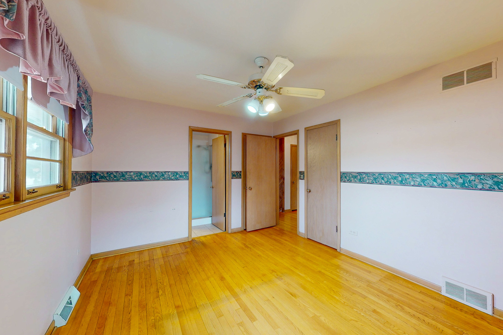 4-n163 5th Avenue Addison, IL 60101 - Photo 14 of 24