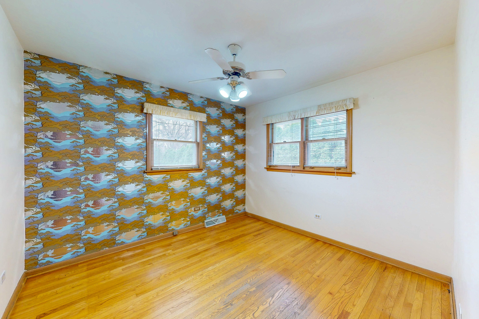 4-n163 5th Avenue Addison, IL 60101 - Photo 16 of 24