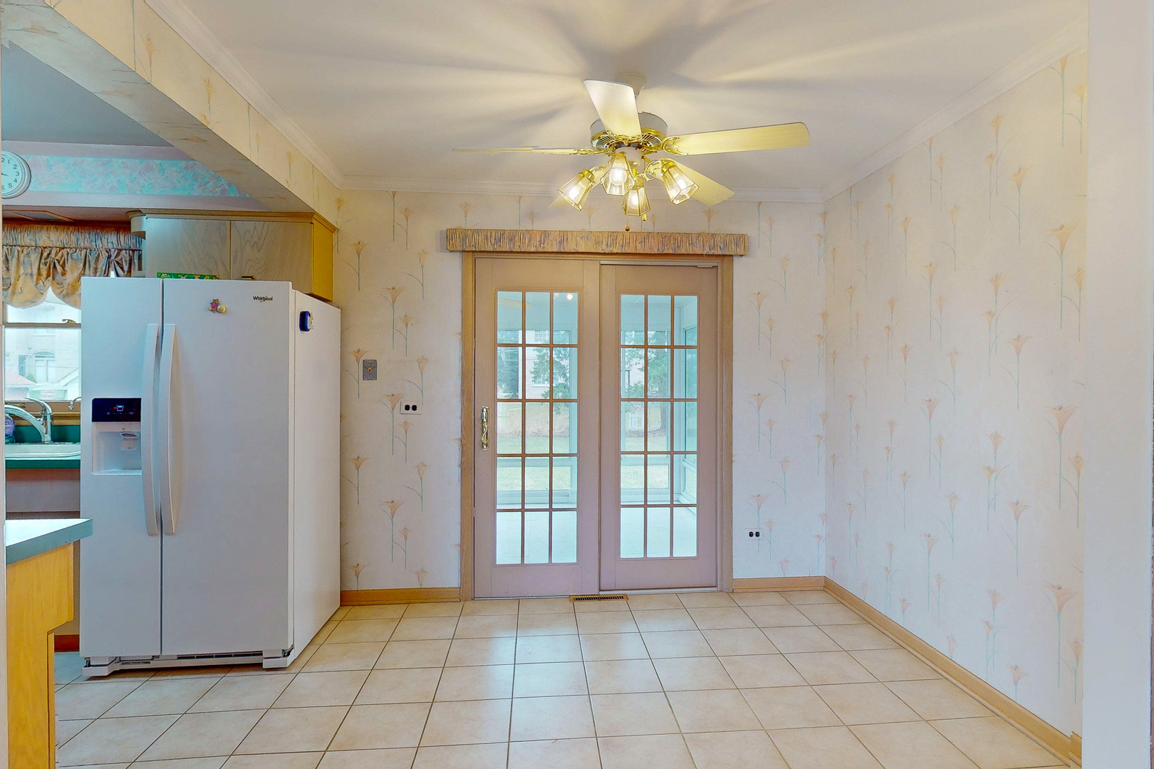 4-n163 5th Avenue Addison, IL 60101 - Photo 3 of 24
