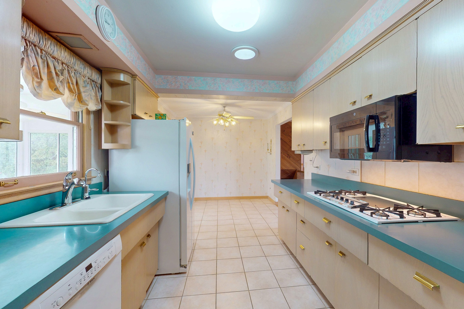 4-n163 5th Avenue Addison, IL 60101 - Photo 6 of 24