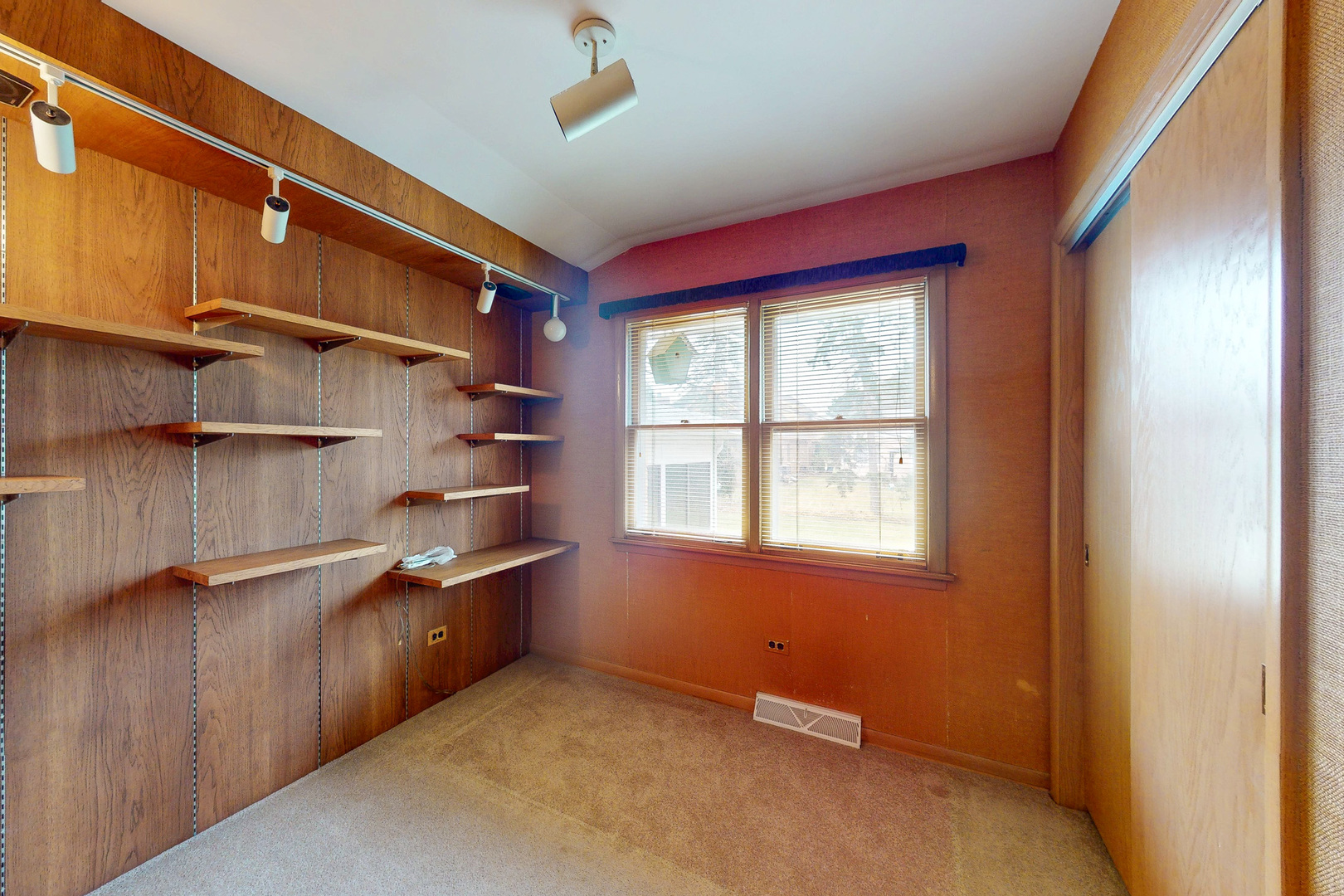 4-n163 5th Avenue Addison, IL 60101 - Photo 10 of 24