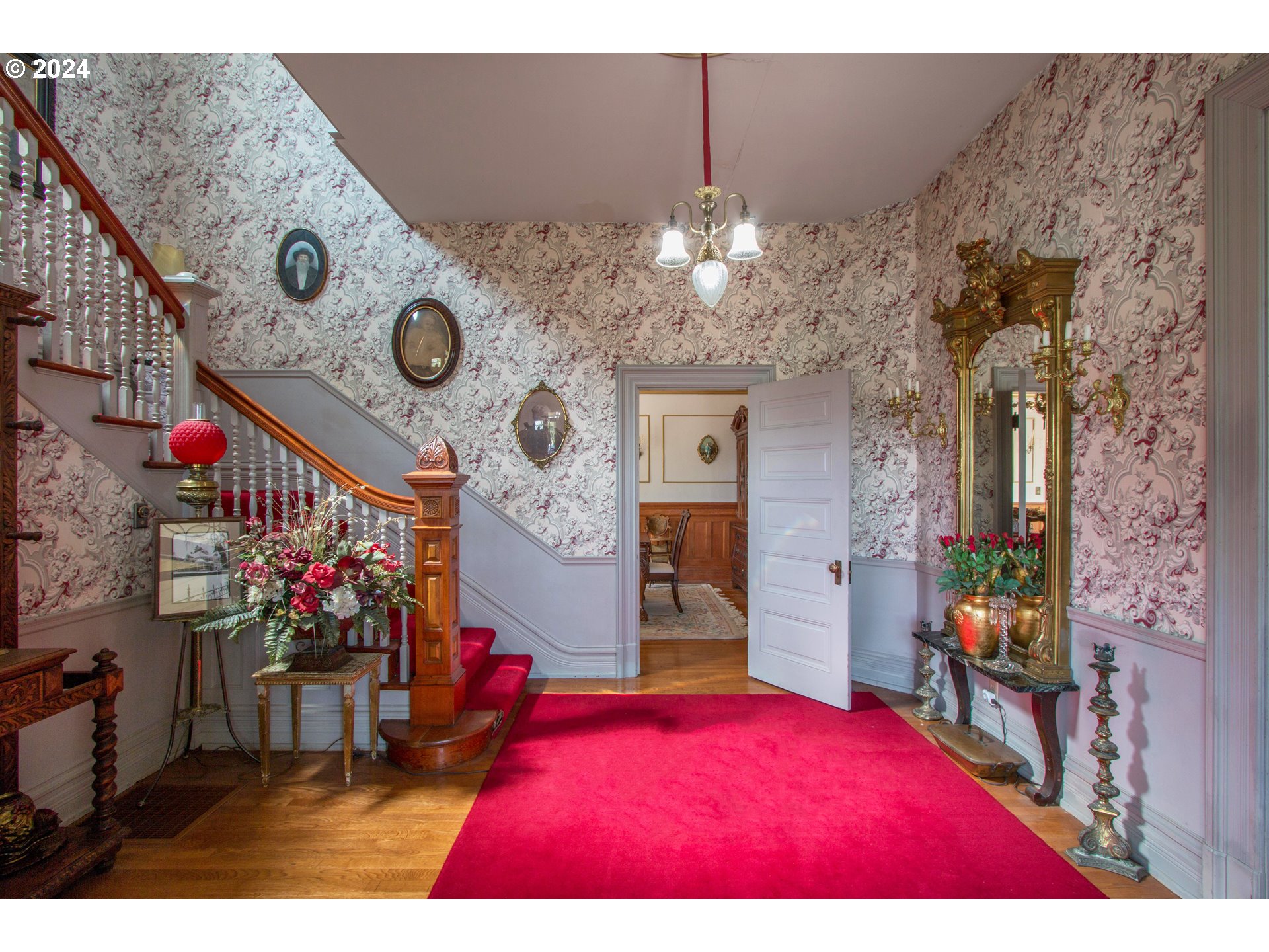 608 West 6th Street The Dalles, OR 97058 - Photo 11 of 38