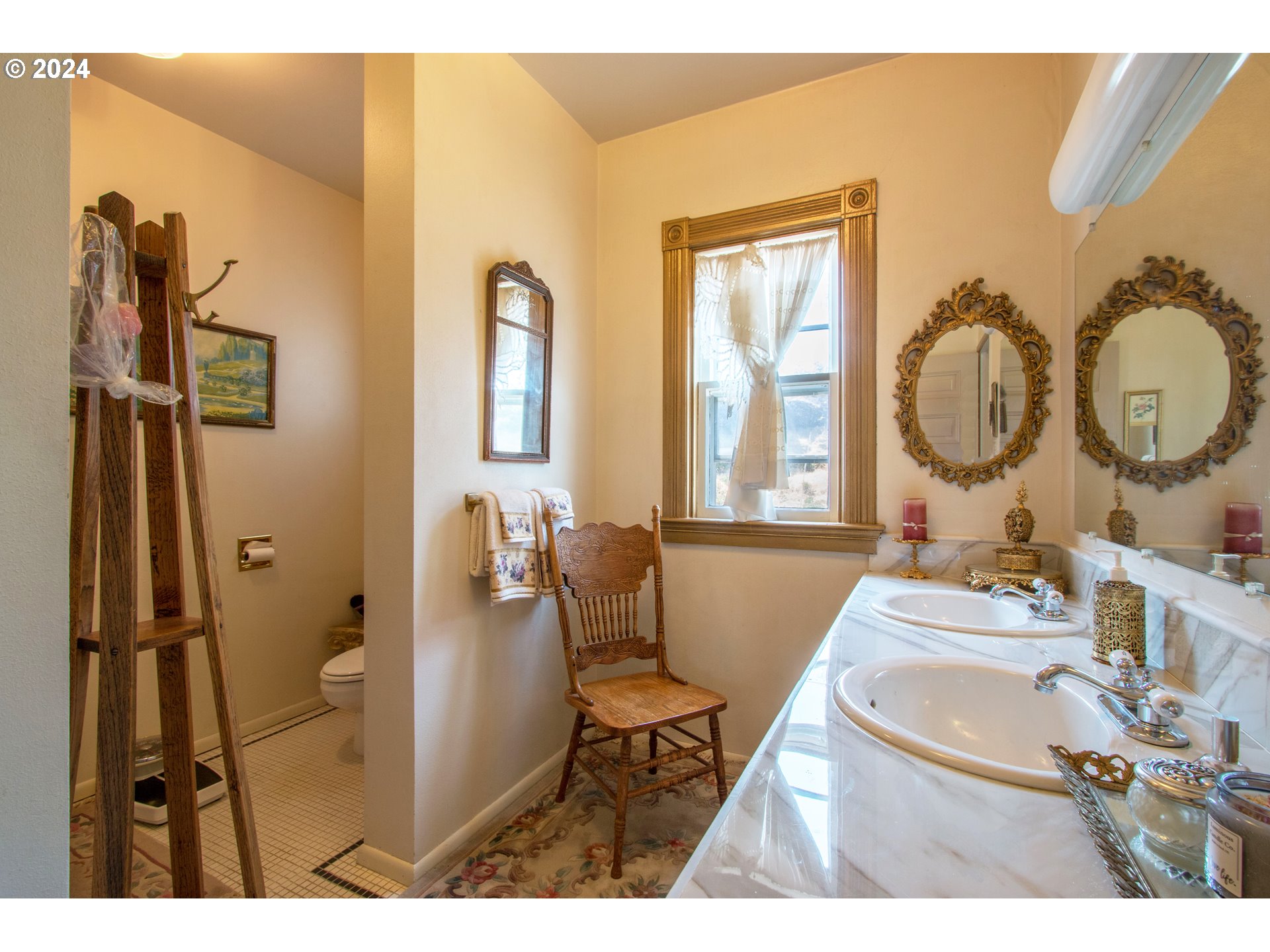 608 West 6th Street The Dalles, OR 97058 - Photo 25 of 38