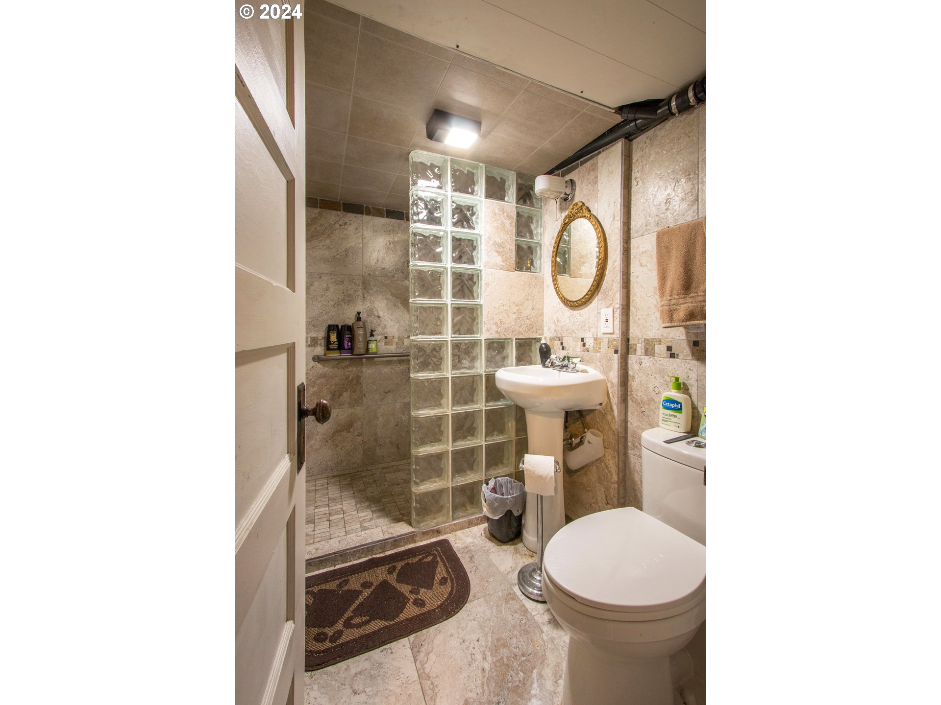 608 West 6th Street The Dalles, OR 97058 - Photo 29 of 38