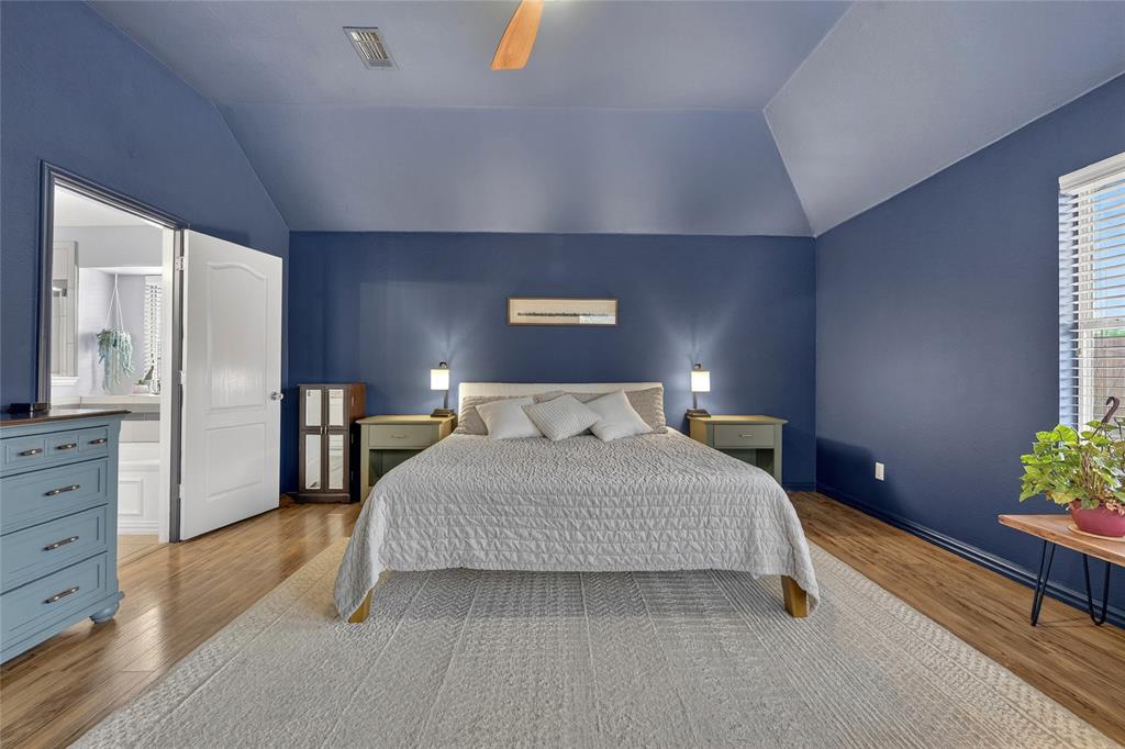 2712 Loon Lake Road Denton, TX 76210 - Photo 26 of 40 Fabulous for day sleeper