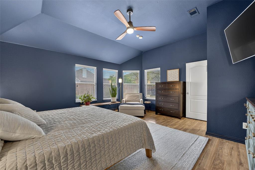 2712 Loon Lake Road Denton, TX 76210 - Photo 27 of 40 No Carpets throughout!