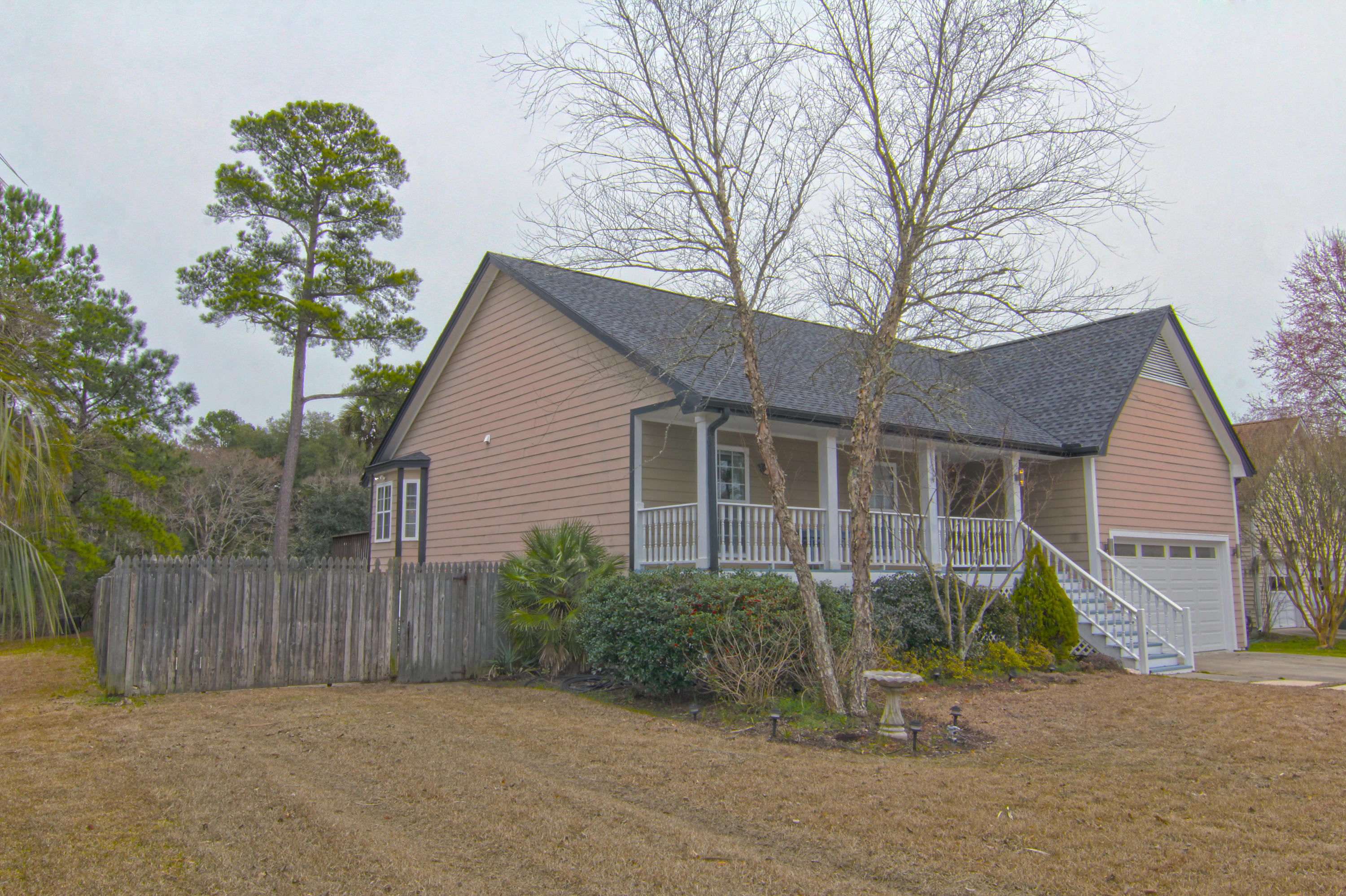 2235 Mariners Charleston, SC 29414 - Photo 2 of 20 FrontofHome