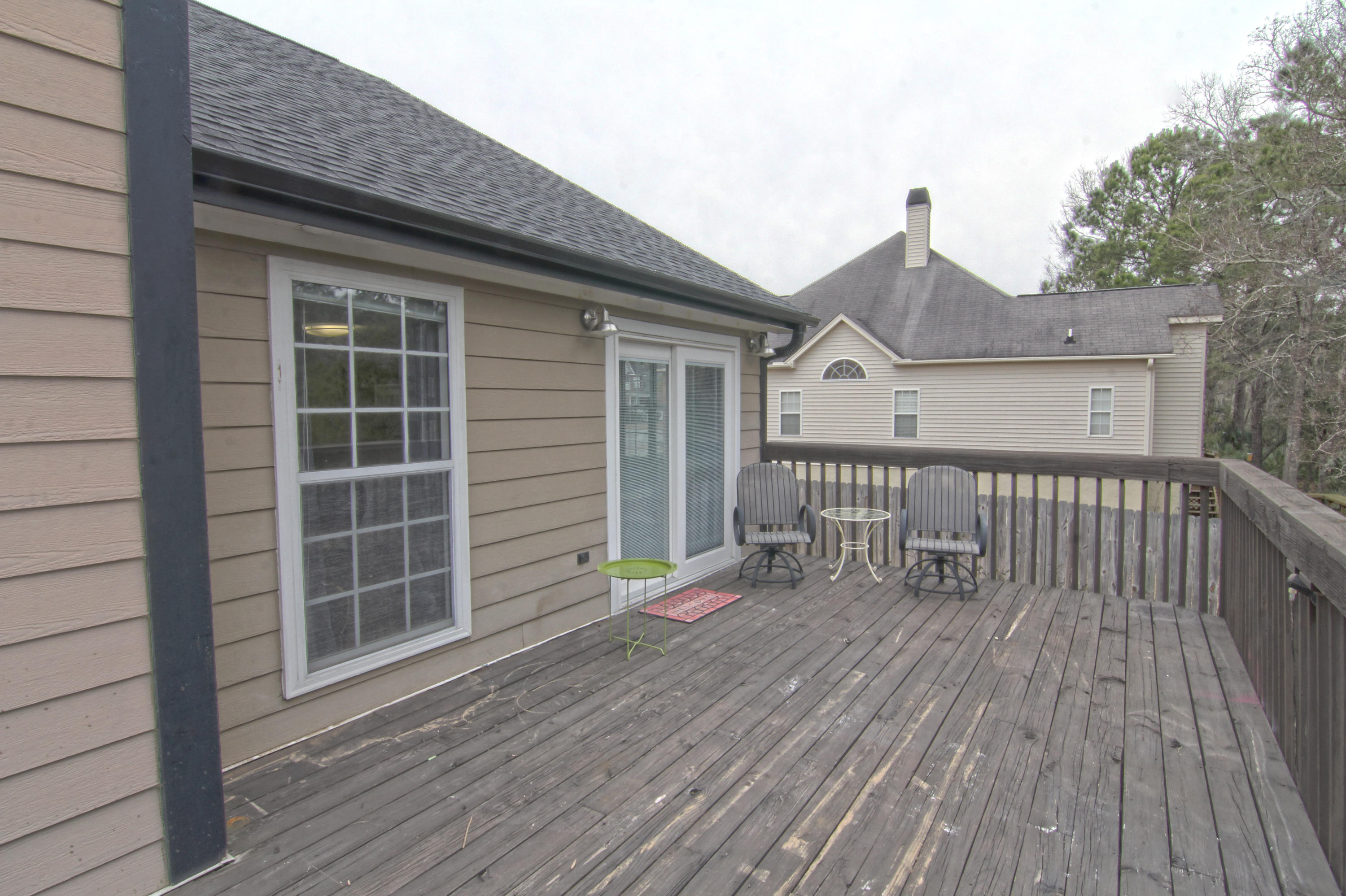2235 Mariners Charleston, SC 29414 - Photo 18 of 20 backdeck