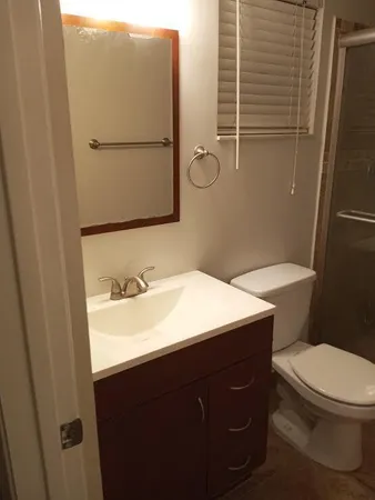 $2,000 | 512 Gardens Drive, Unit 103, Pompano Beach, FL 33069