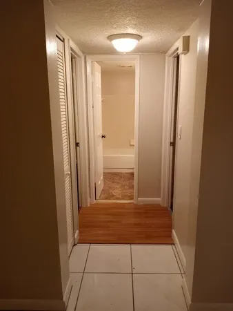 $2,000 | 512 Gardens Drive, Unit 103, Pompano Beach, FL 33069