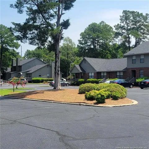 $1,250 | 131 Villa Drive, Fayetteville, NC 28311