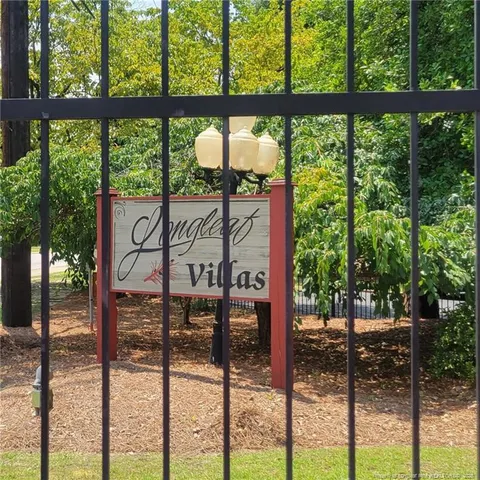 $1,250 | 131 Villa Drive, Fayetteville, NC 28311