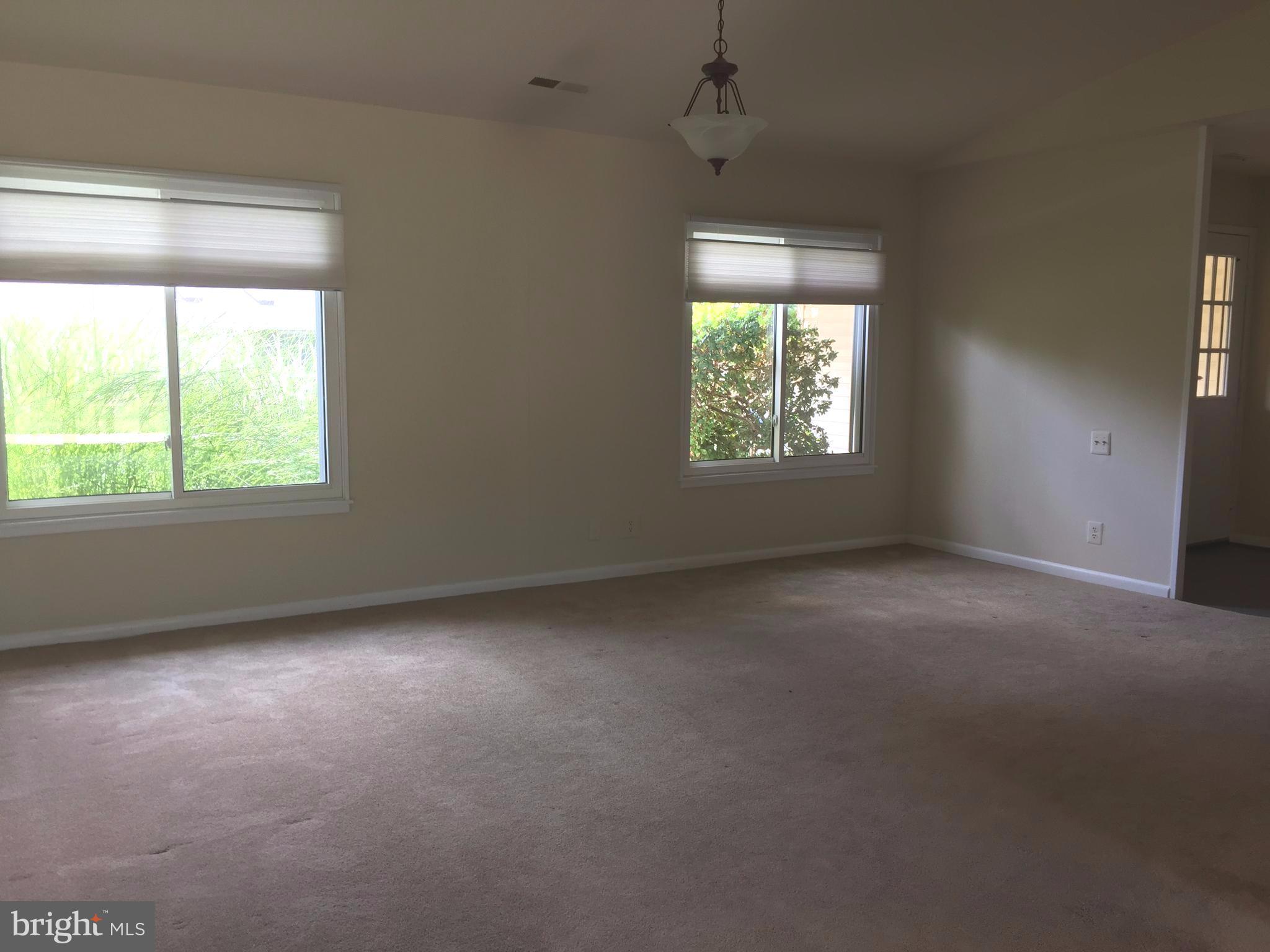 14928 Hydrus Road Silver Spring, MD 20906 - Photo 9 of 24 Living Room