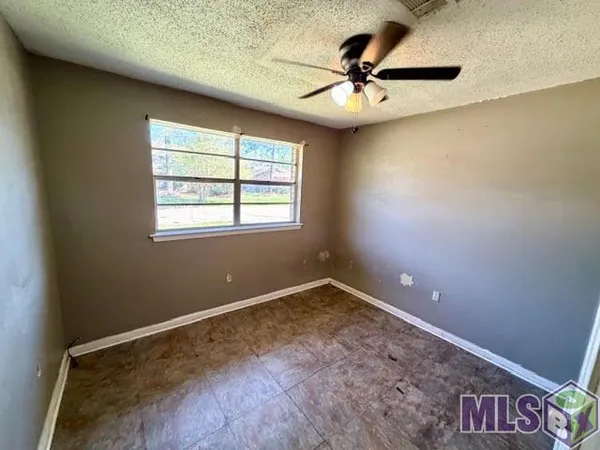 $109,900 | 11121 Cypress Dale Avenue, Baton Rouge, LA 70807