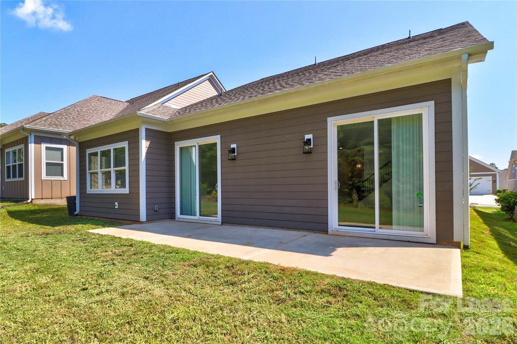 4535 Stellata Loop Sherrills Ford, NC 28673 - Photo 3 of 14