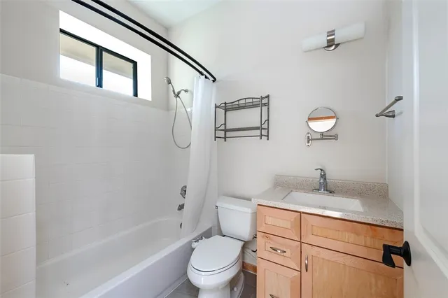 $2,300,000 | 172 Burks Road, Whitewright, TX 75491