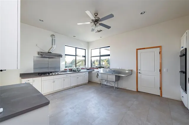 $2,300,000 | 172 Burks Road, Whitewright, TX 75491