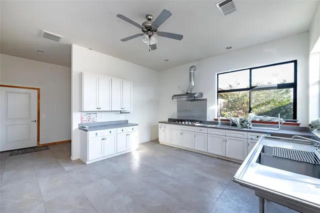 $2,300,000 | 172 Burks Road, Whitewright, TX 75491