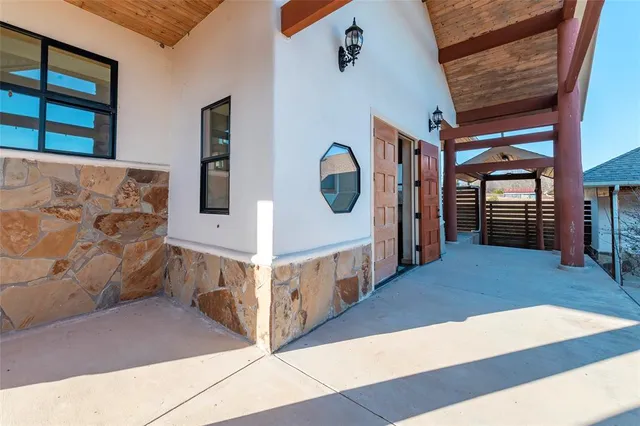 $2,300,000 | 172 Burks Road, Whitewright, TX 75491