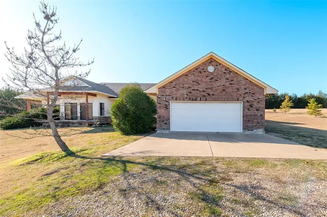 $2,300,000 | 172 Burks Road, Whitewright, TX 75491