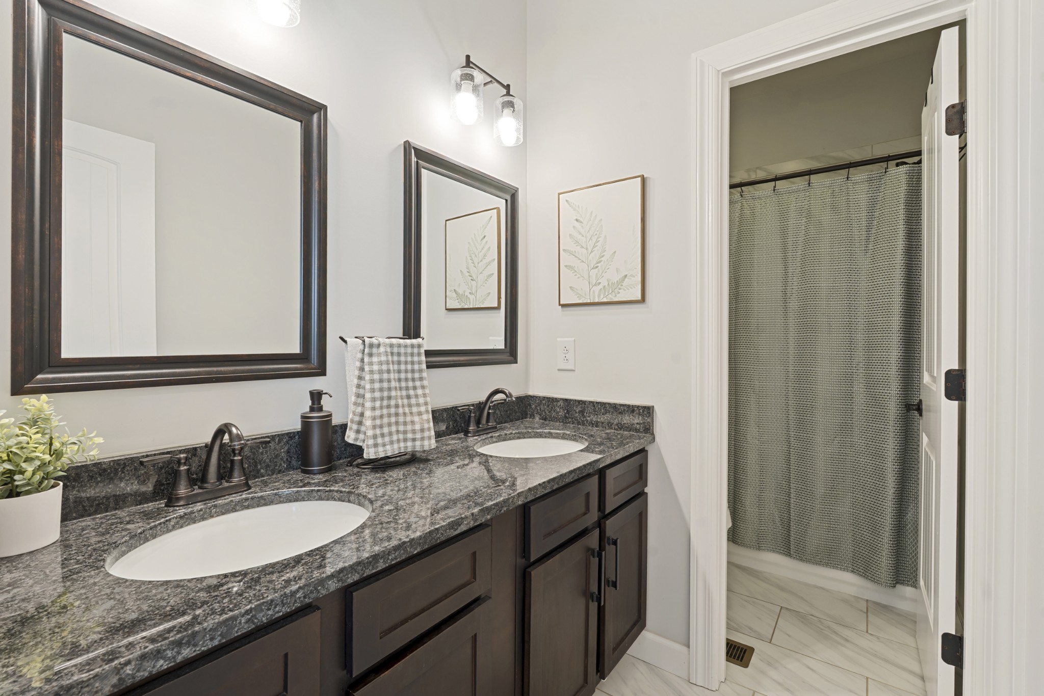 807 Calista Road White House, TN 37188 - Photo 23 of 36