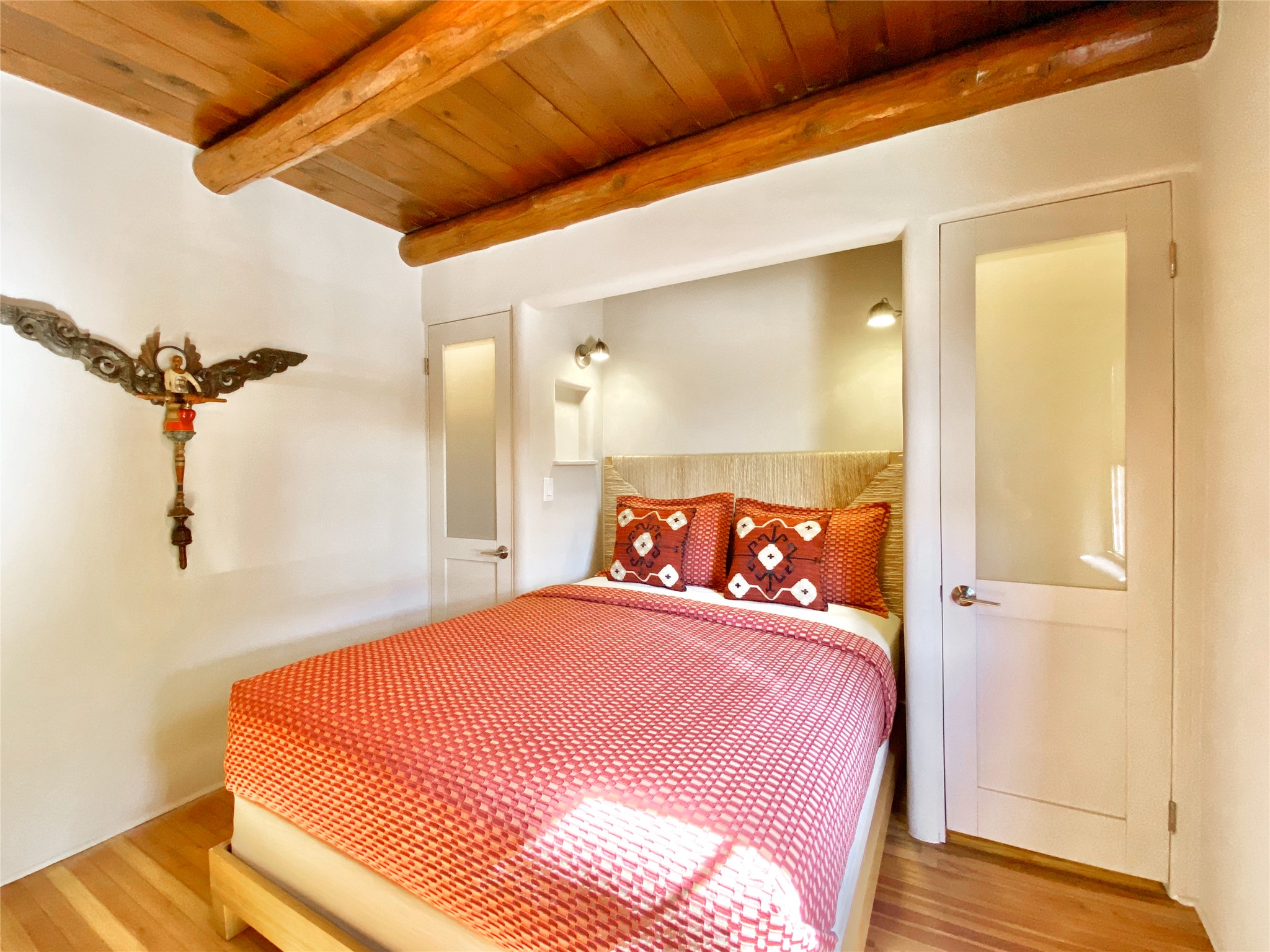 2007 Indian School Road Northwest Albuquerque, NM 87104 - Photo 23 of 38 Main House-Bedroom I