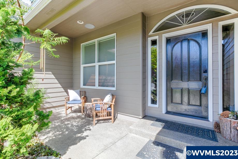 1460 Ranier Loop Northwest Salem, OR 97304 - Photo 4 of 40