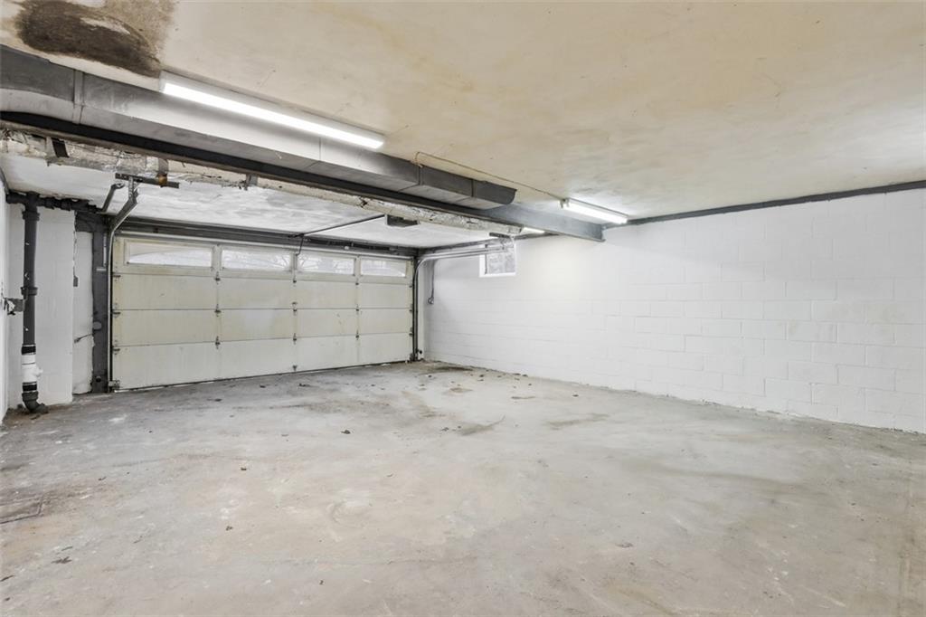 431 Colonial Drive Monroeville, PA 15146 - Photo 27 of 28 a view of a garage