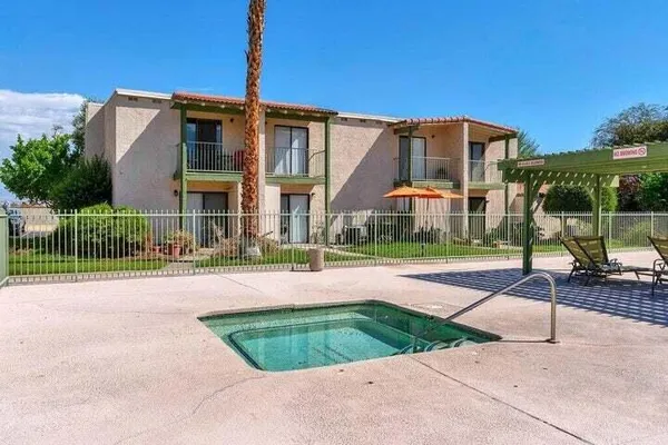 $1,875 | 34 Lakeview Circle, Cathedral City, CA 92234