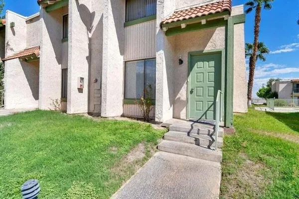 $1,875 | 34 Lakeview Circle, Cathedral City, CA 92234