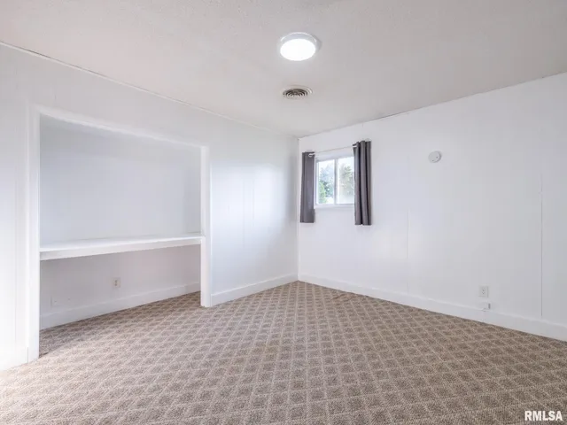 $284,900 | 101 Patricia Avenue, East Peoria, IL 61611