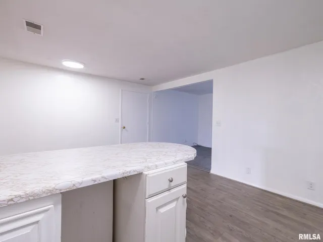 $284,900 | 101 Patricia Avenue, East Peoria, IL 61611