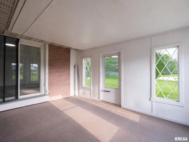 $284,900 | 101 Patricia Avenue, East Peoria, IL 61611