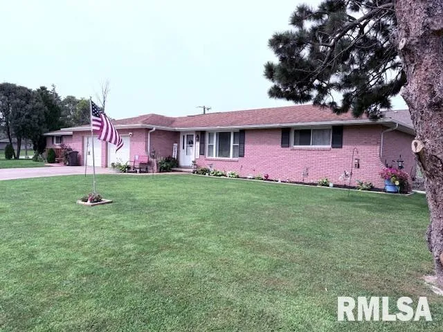 $284,900 | 101 Patricia Avenue, East Peoria, IL 61611