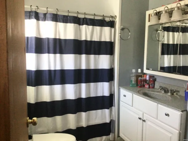 $225,000 | 713 South Franklin Street, Winamac, IN 46996