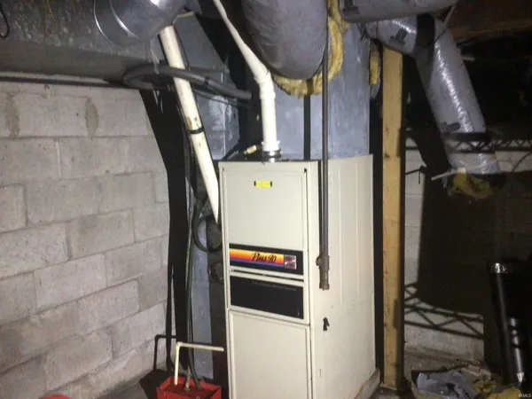 $225,000 | 713 South Franklin Street, Winamac, IN 46996