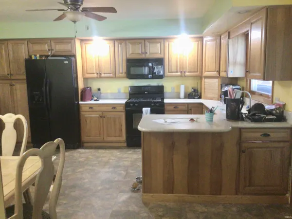 $225,000 | 713 South Franklin Street, Winamac, IN 46996