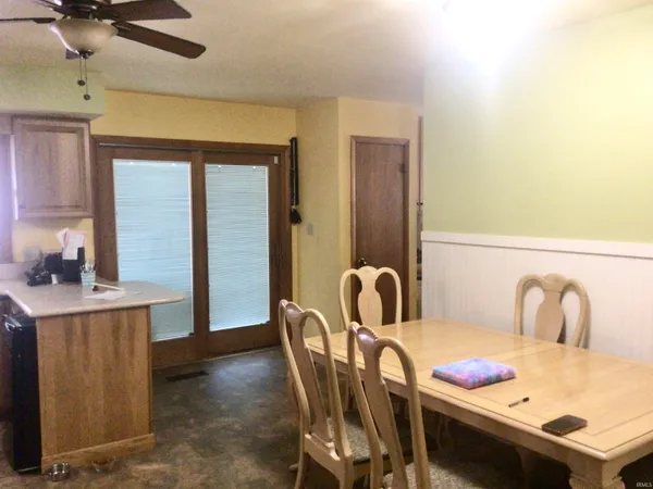 $225,000 | 713 South Franklin Street, Winamac, IN 46996