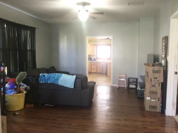 $225,000 | 713 South Franklin Street, Winamac, IN 46996