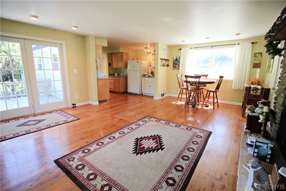 3878 Davis Corners Road Eaton, NY 13408 - Photo 15 of 34 Great room