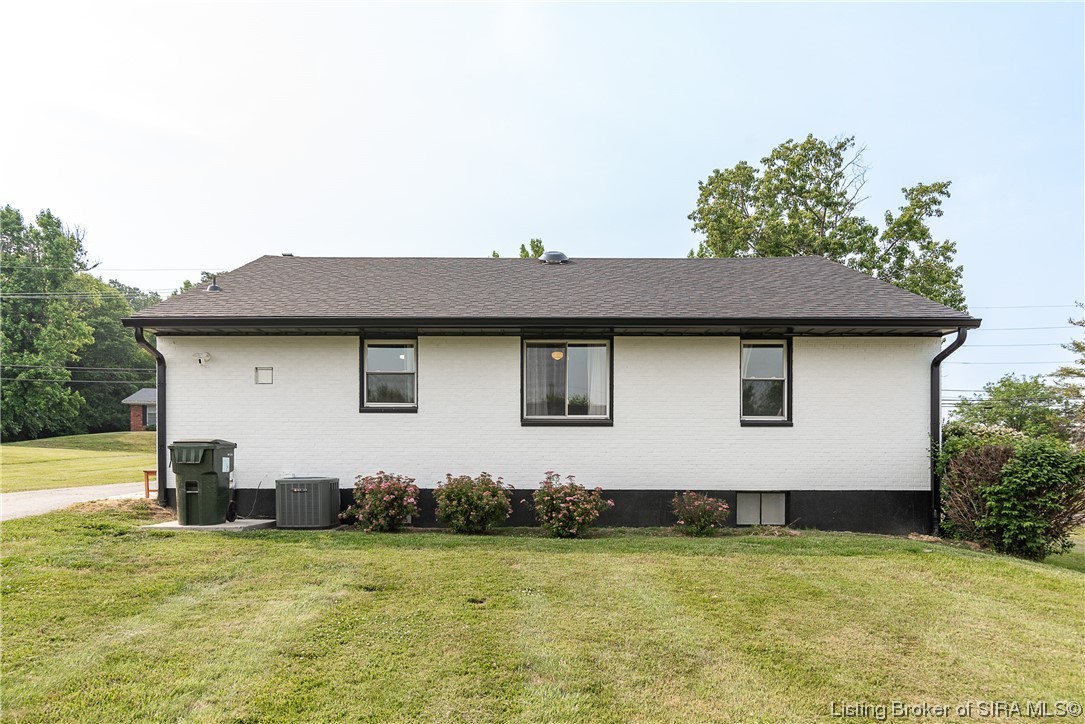 205 Captain Frank Road New Albany, IN 47150 - Photo 37 of 43 Gallery Image 37