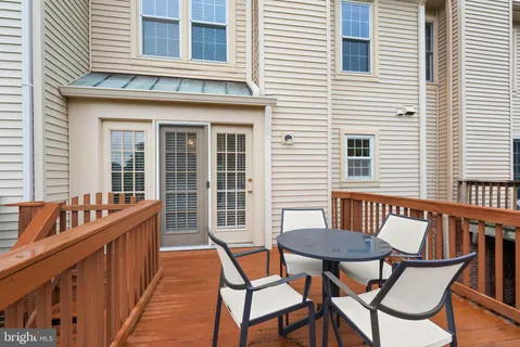 $795,000 | 3855 Inverness Road, Fairfax, VA 22033