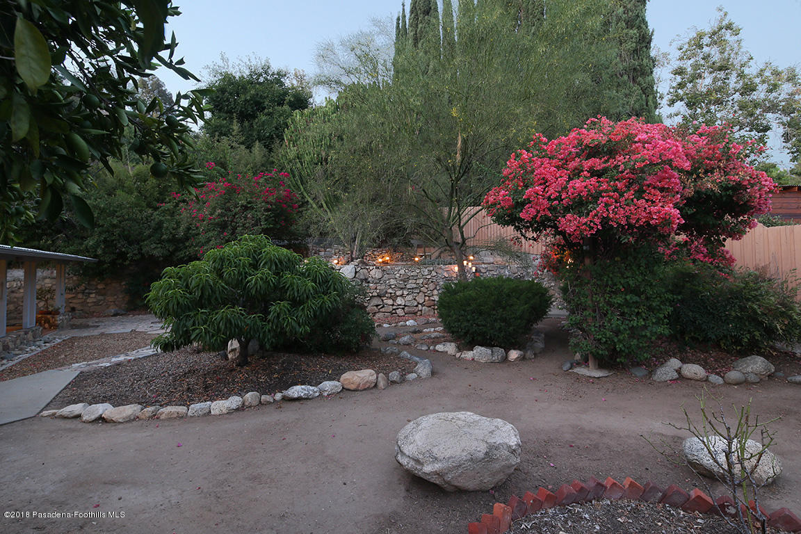 4372 Canyon Crest Road Altadena, CA 91001 - Photo 15 of 19 4372Canyon12