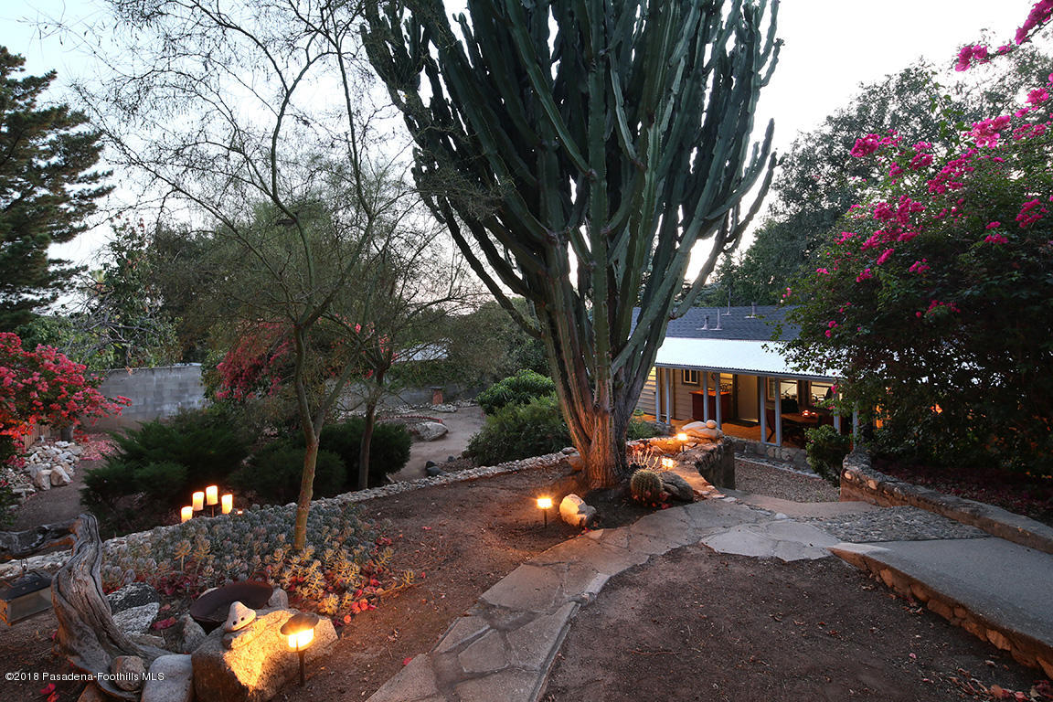 4372 Canyon Crest Road Altadena, CA 91001 - Photo 17 of 19 4372Canyon14