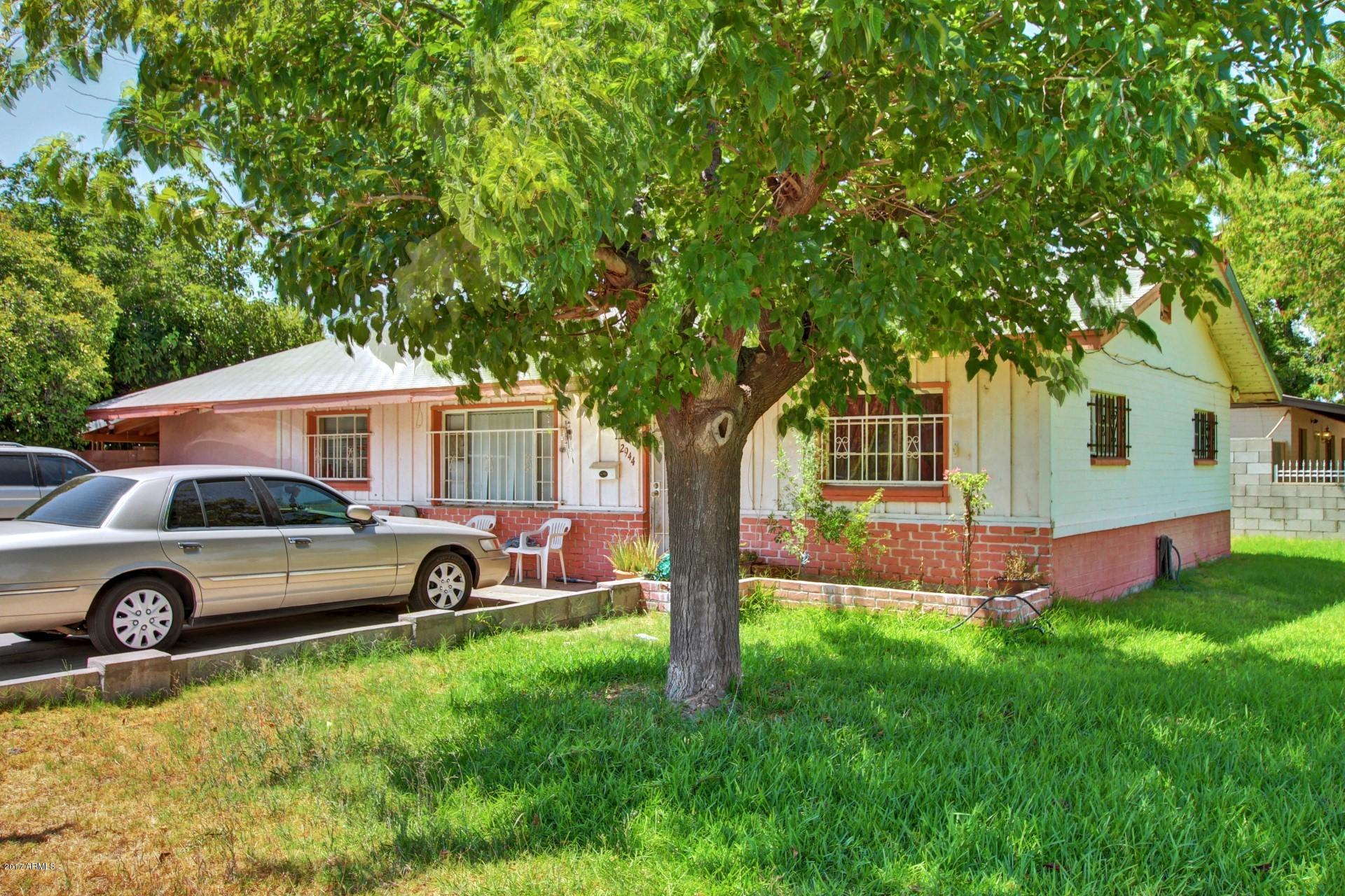 2202 North 30th Street Phoenix, AZ 85008 - Photo 3 of 16 0004-30th (3)