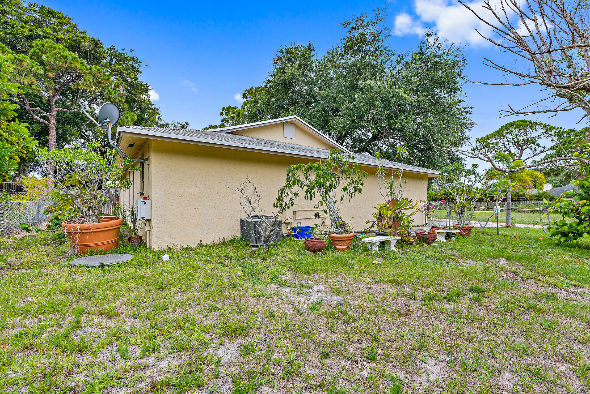 5768 Tucker Road Jupiter, FL 33458 - Photo 14 of 16 5768 Tucker Rd-22