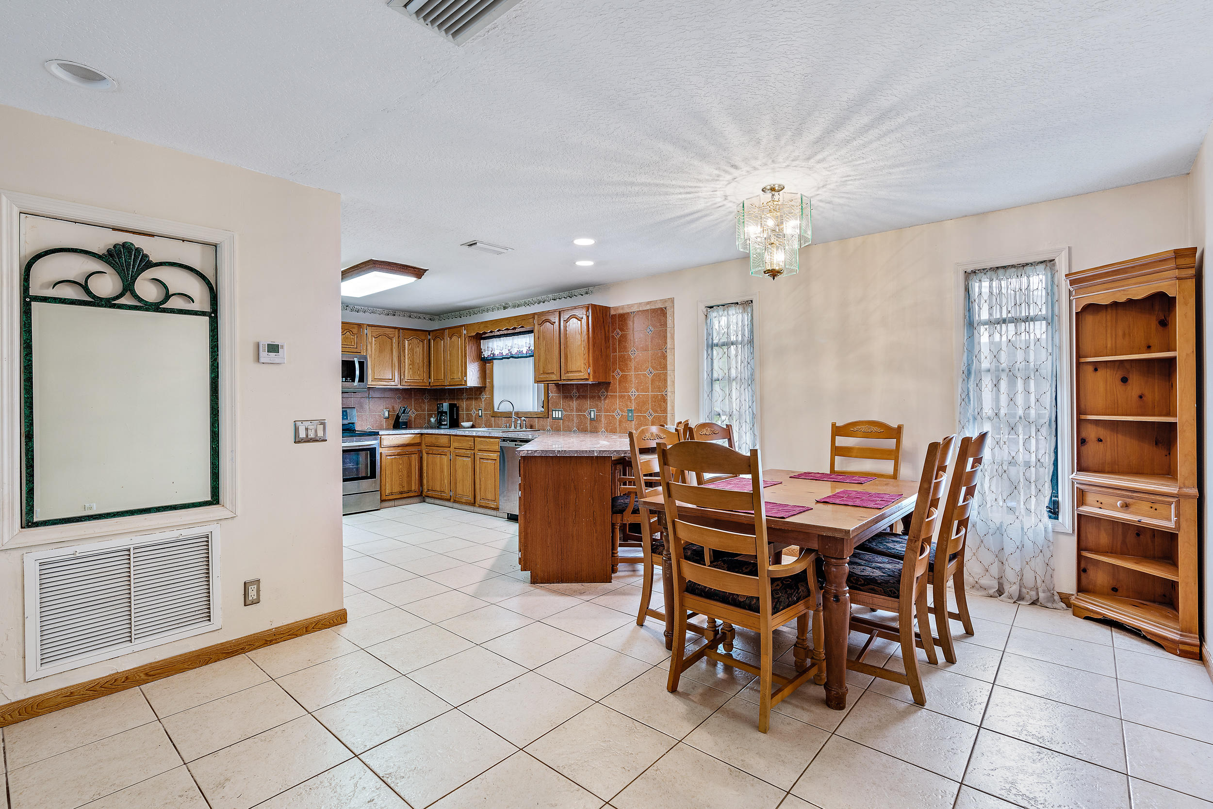 5768 Tucker Road Jupiter, FL 33458 - Photo 6 of 16 5768 Tucker Rd-4